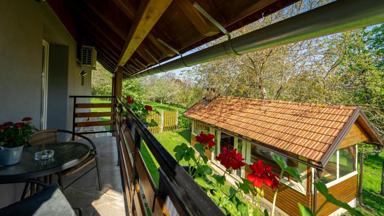 Holiday Home "Sleme" With Jacuzzi, Big Garden And Arbor With Fireplace Skrad Extérieur photo