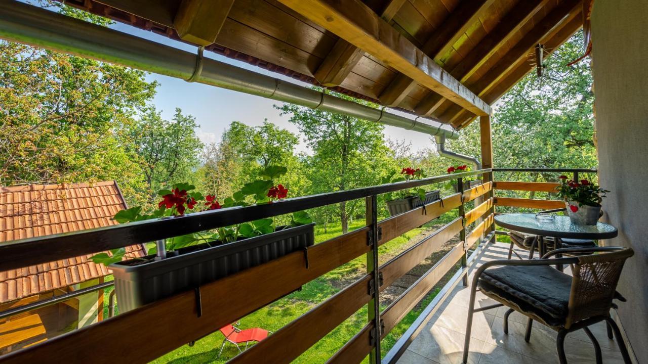 Holiday Home "Sleme" With Jacuzzi, Big Garden And Arbor With Fireplace Skrad Extérieur photo