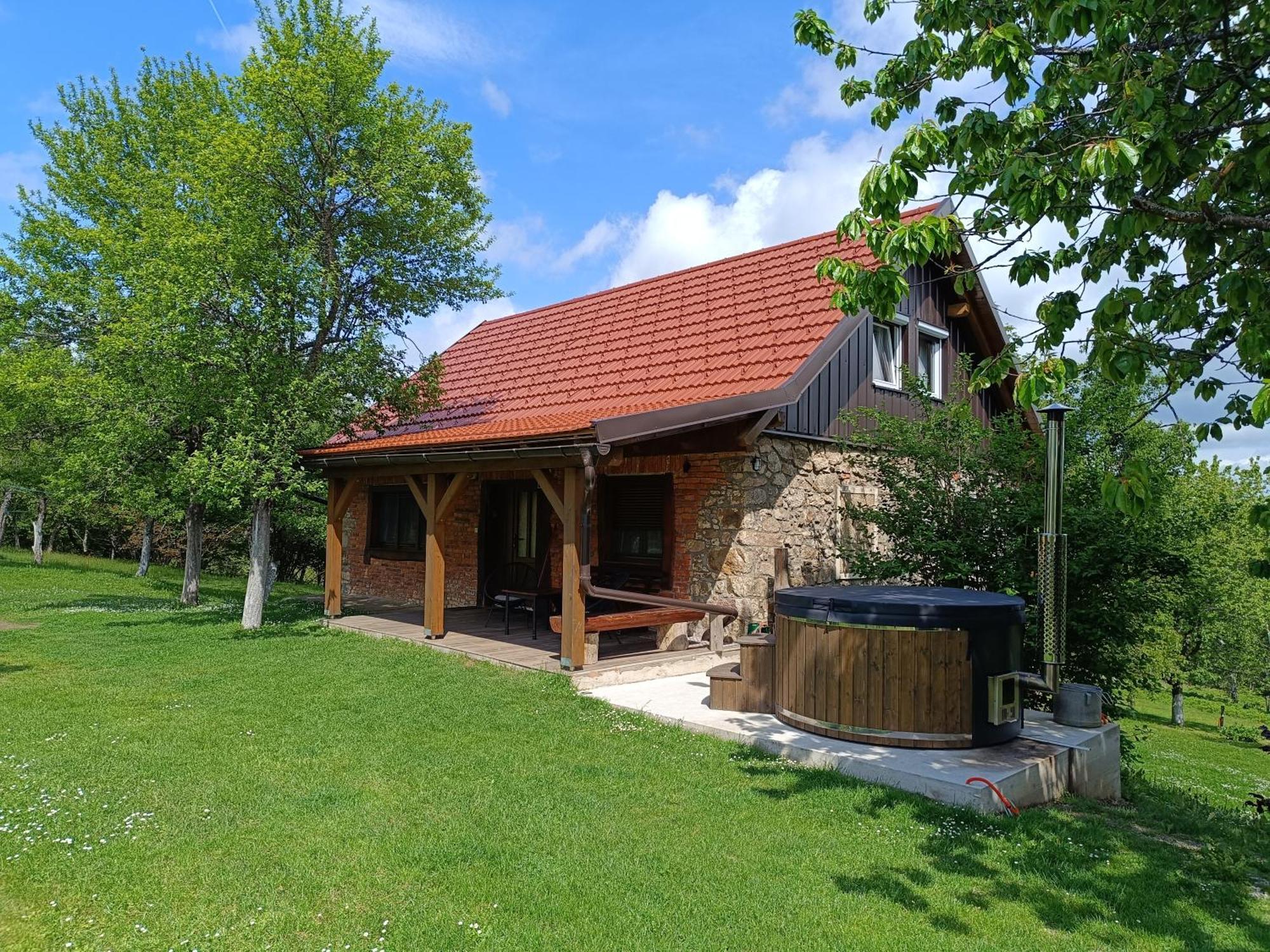 Holiday Home "Sleme" With Jacuzzi, Big Garden And Arbor With Fireplace Skrad Extérieur photo